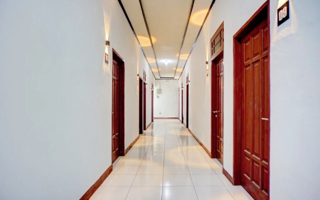 Hotel O Krakatau Near Universitas Muhammadiya Sumatra Utara ( UMSU )