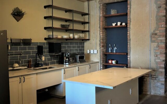 Deep Ellum Hostel