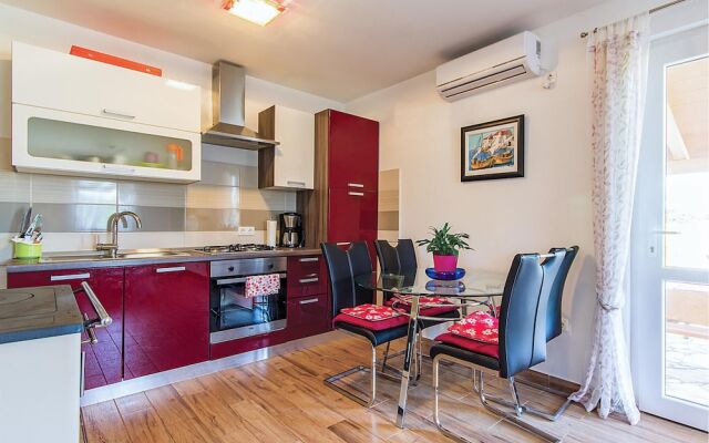 Awesome Home in Sisan With Wifi and 2 Bedrooms