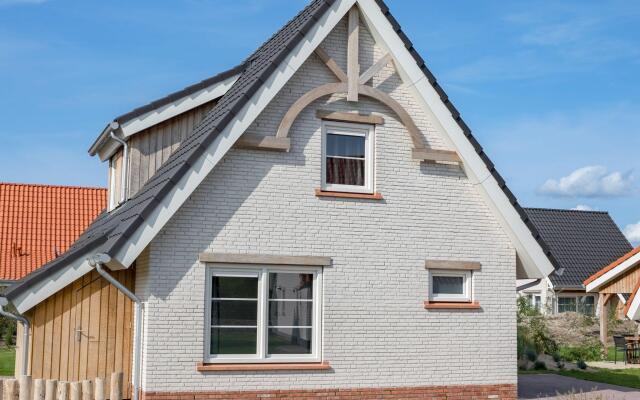 Villa Near Dutch Beach With Sauna