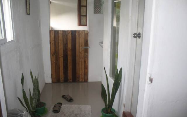 Maraño's Hometel