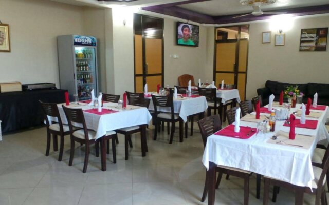 Fahari Hotel