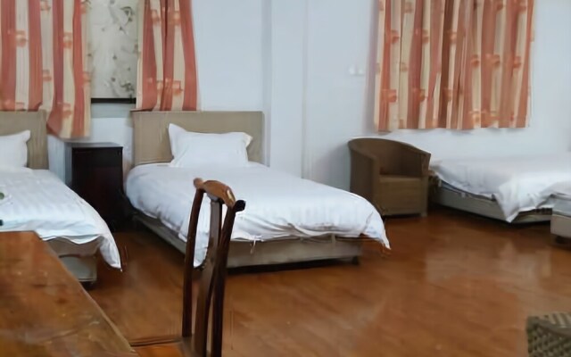 Luzhi Shuixiang Young Courtyard Homestay