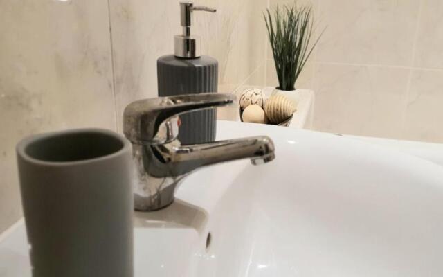 MELTON COURT APARTMENTS 2x 2bed2bath