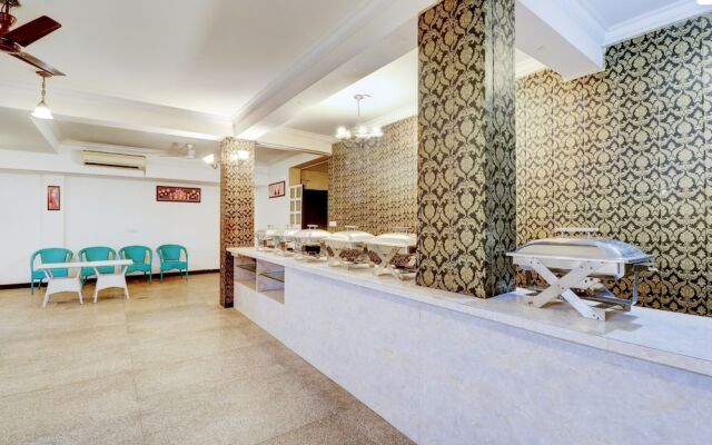 Hotel Green Wood By Dreamz Hospitality