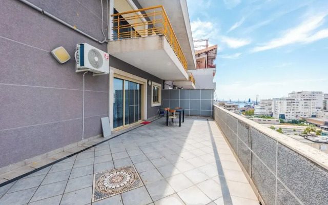 The City Grand Veranda