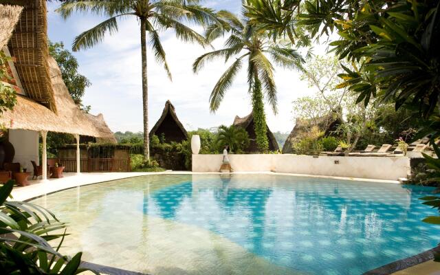 Kupu Kupu Barong Villas and Tree Spa by L'OCCITANE