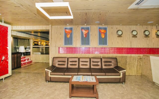 R D Suites A Business Hotel