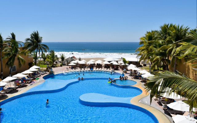 Tesoro Ixtapa Beach Resort