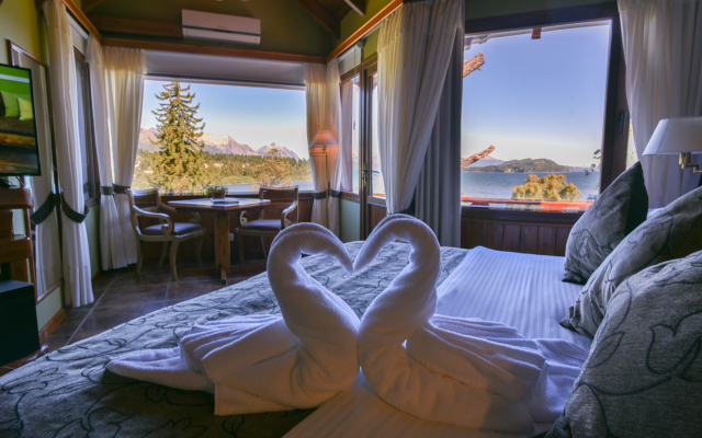 Charming Luxury Lodge & Private Spa