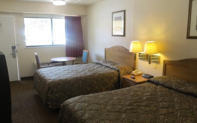 Super 7 Inn - Dallas