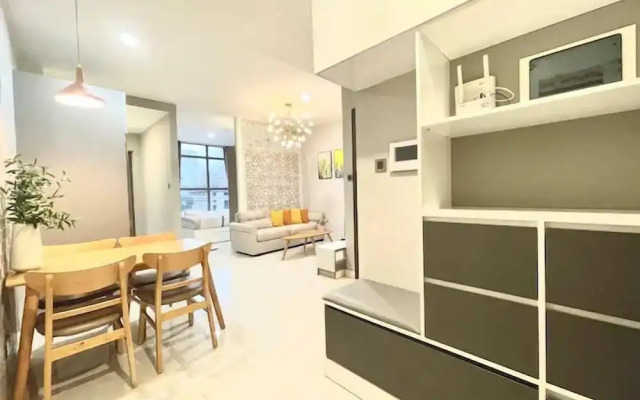 Saigon Royal View Residence & River