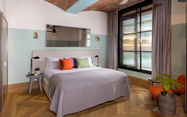 Native Manchester Hotel