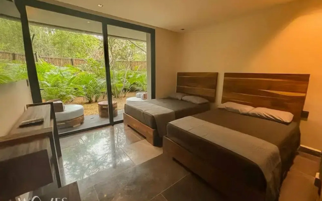 2BR w Private Pool Near the Beach Spacious Stay