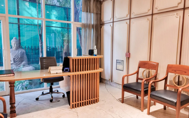 CRS Inn - A Premium Homestay ( near Cyber Hub)