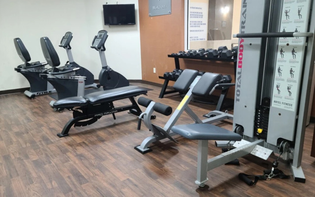 Comfort Suites Forsyth