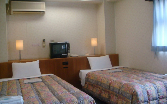 Sun Business Hotel – Guest Rooms – Fukuoka
