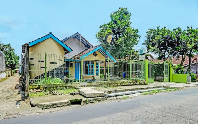 Omah Jm by OYO Rooms