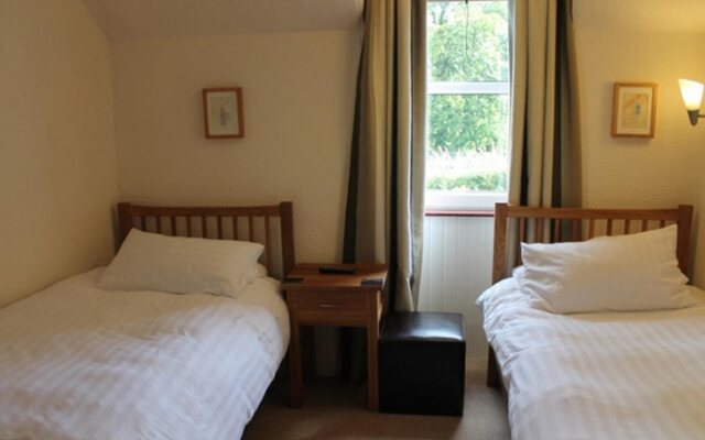 Ravenswood Guest House