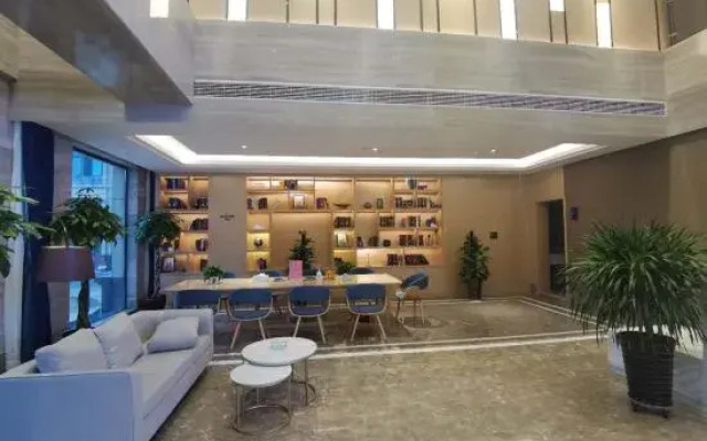 Kyriad Hotel (Hebi East High-speed Railway Station)
