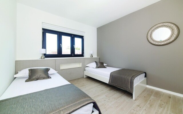 Amazing Home in Kastel Novi With Wifi and 8 Bedrooms