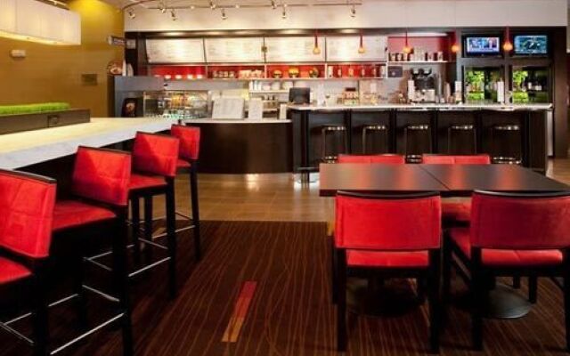 Courtyard Boston Waltham