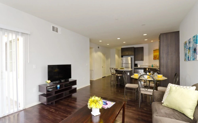 LA006 3 Bedroom Apartment By Senstay