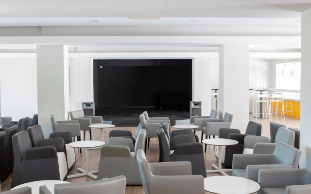 Globales Los Delfines Hotel & Apartments