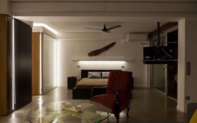 Saronida Summer Studio