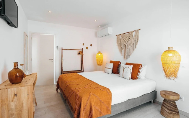 Coral Botique Suites