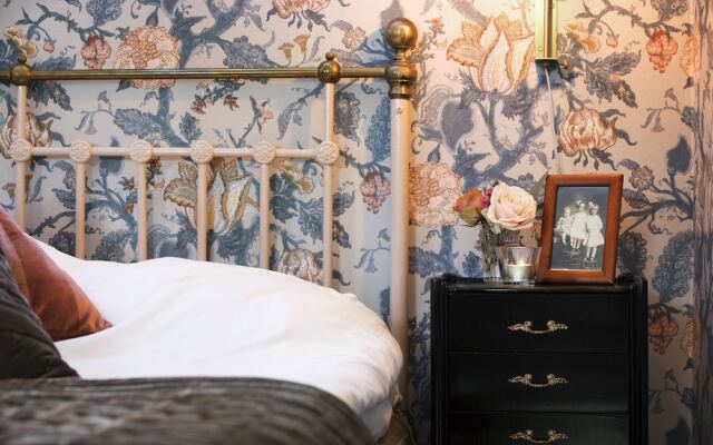 Strand Hostel & Hotel