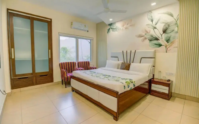 Luxury 3 Bedroom's Apartment