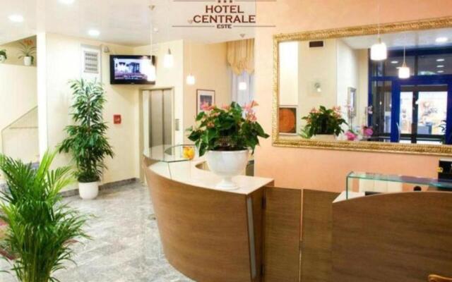 Hotel Centrale