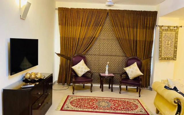 Royal Two Bed Room Luxury Apartment Gulberg
