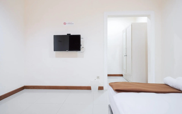 Wisma Delapan