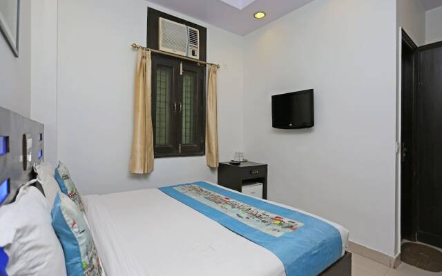 OYO 1245 Hotel Amby Inn