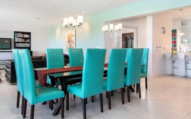 Stamford on Sea by Top Destinations Rentals