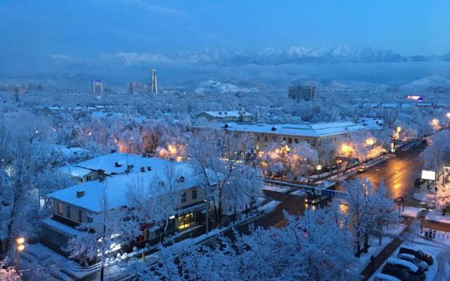 "Kartina gornyh vershin" Kvartira- "Mountain view" Apartment
