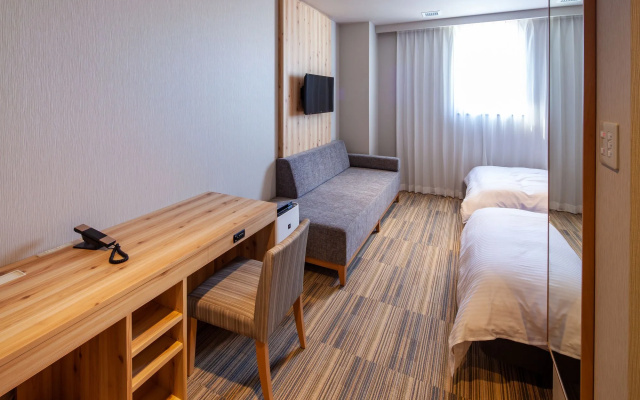 Y's Cabin & Hotel Naha Kokusai Dori