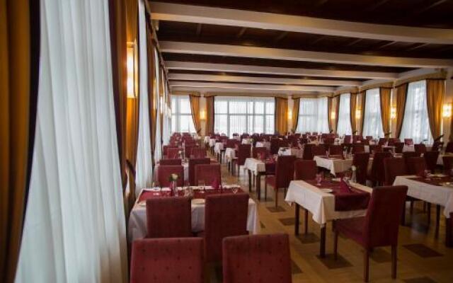 Hunguest Grandhotel Galya****