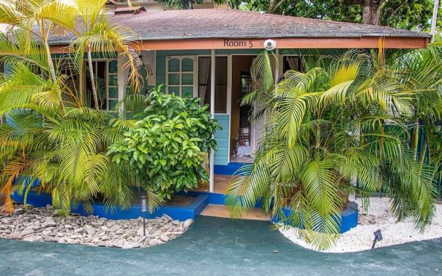 Momsplace Guesthouse