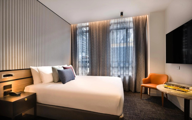 The Howey by Causeway Hotels – Guest Rooms – Melbourne