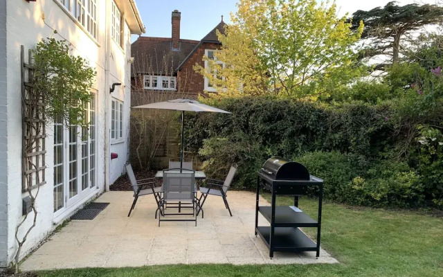 Riverwalk Apartment One