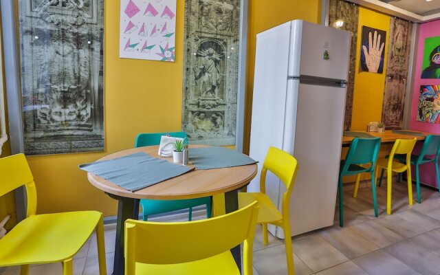 Капсульный отель и хостел de Lux ApraxInn