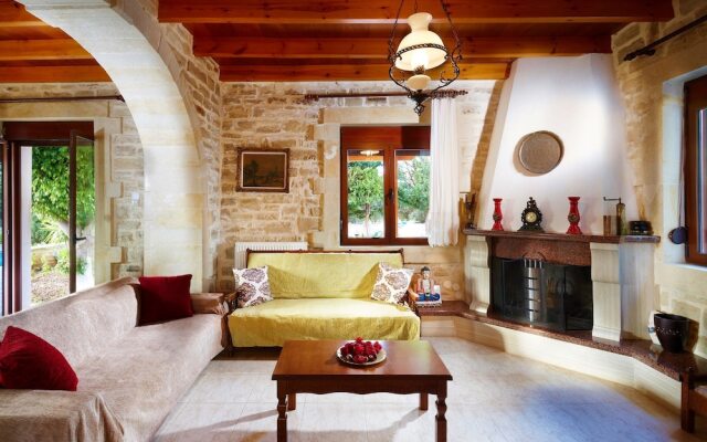 disCrete Villa Loutra