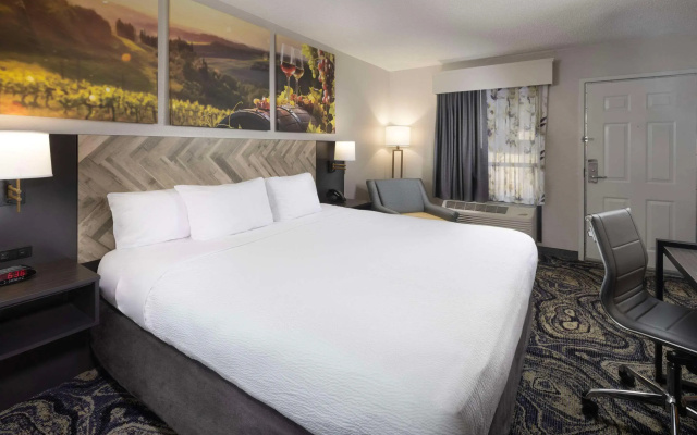 Clarion Inn Biltmore Village