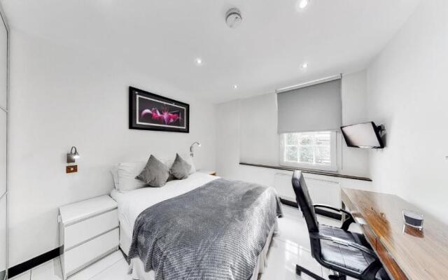 Bryanston Apartments