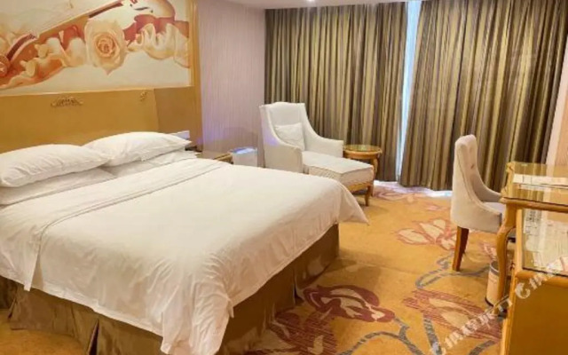Vienna Hotel Dongguan Shatian Humen Port