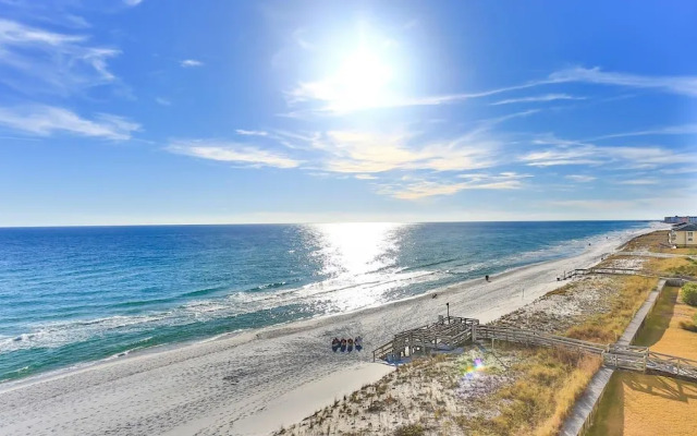 Shoreline Towers 1061