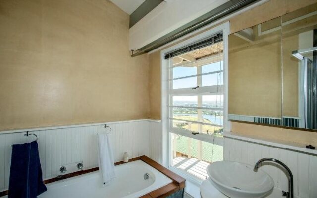 Blue Bay View Guesthouse